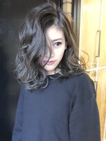 ワール(whirl.)&nbsp;大人かわいい『無造作パーマ&くすみブルー』☆20代30代40代