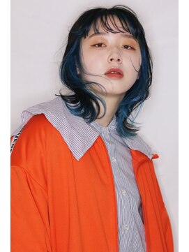 ルーチェ(Luce) ターコイズブルーのウルフスタイル