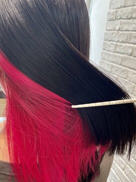 ネオリーブアオバ 高田馬場店(Neolive aoba) インナーカラー　ピンクレッド