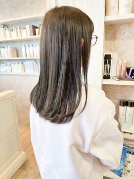 キャアリー(Caary) 福山caaryさらさらストレート髪質改善艶髪ロング20代30代40代