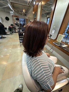 牛若丸ジャパン(Japan) オイルグロスカラーで作る大人のピンクベージュ