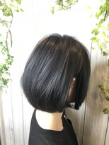 ふわっと可愛い耳かけボブ