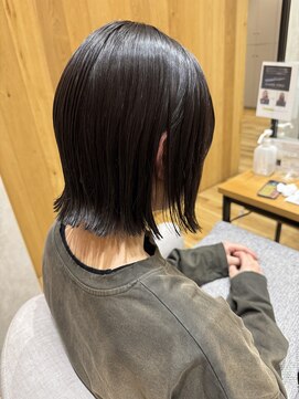 フィゼル あべのルシアス店(Aujua fizelle) 切りっぱなしボブ