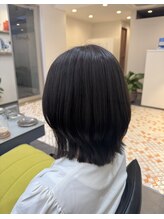 アッセンブル(ASSEMBLE) 透明感アッシュグレー×レイヤーボブ