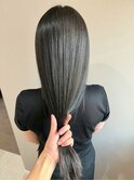 オリーブグレージュ
