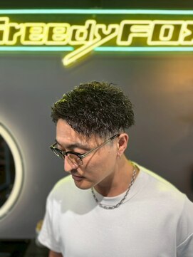 グリーディーフォックス 三軒茶屋(GreedyFOX) 波巻き/マッシュパーマ/ウルフ/ハイライト<理容室>三軒茶屋