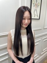 ヴィレッタ(VILLETA)&nbsp;ミディアムヘア/暗めカラー/グランマッシュ/ロングレイヤー/南柏