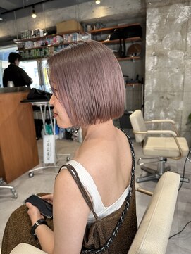 エス 大阪梅田店(es) ピンクベージュ×ぷつっとボブ