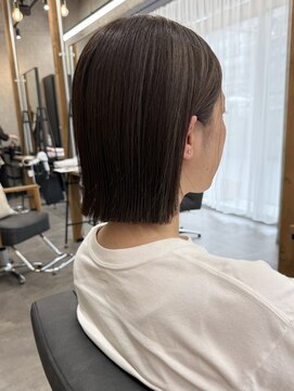 コク 千葉駅西口(COQU) ヘイリーボブ × シルバーグレージュ【千葉優希】