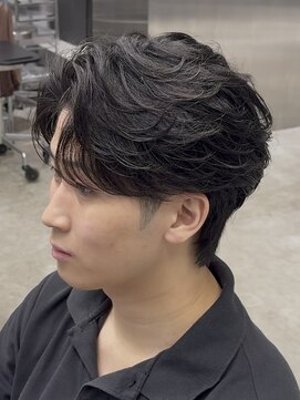 レタッチ バイ フィフス 天神大名(RETOUCH by fifth) 天神メンズパーマフェザーパーマシャドウパーマセンターパート