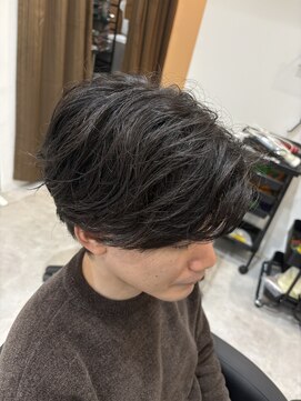 リラ(Rira) メンズニュアンスパーマ☆