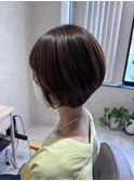 ショートボブ
