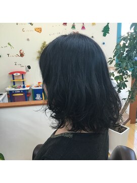 フェリーク(feerique) ふんわりミディアムボブパーマ