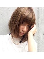 ビビト(bibito) bibito 小顔になれるアッシュカラー ボブ