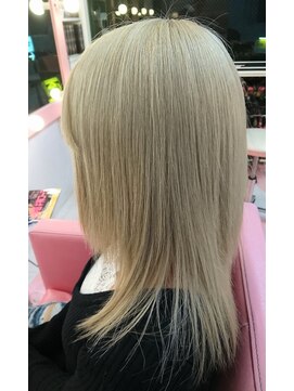 ラチャウ(La.Ciau) ホワイトブリーチ&ジュエルカラー