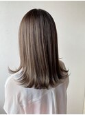 外国人風ミルキーグレージュ☆みの色