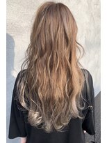 フォーム(FORM)&nbsp;sheer beige highlight