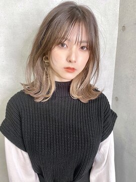 リコバイアフロート(riko by afloat) 外ハネくびれミディ/イヤリングカラー/ミルクティーベージュ