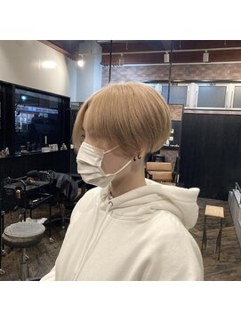 バイナル ハイトーン　センターパート　金子