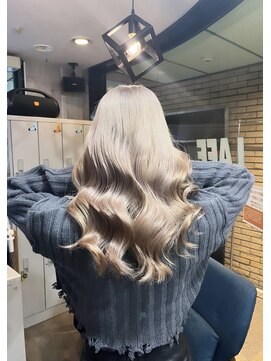 ラフ(LAFF) #ショコラアッシュ#ヘルシースタイル#ふんわりカール