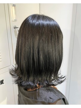 フェリア 池田(FERIA) 顔周りカット/韓国ヘア/ヘアアレンジ/透明感カラー/艶髪