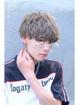 フォルテ 表参道店(FORTE) 【フォルテ飯塚裕士】オリーブベージュ ツーブロックマッシュ