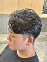 ニアウ 伊勢崎連取店(Niau)&nbsp;波巻きスパイラルパーマツイストスパイラルパーマシャドウパーマ