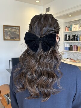 ポーズサロン(PAUSESALON) ハーフアップ