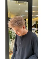 シュールドゥー(SUR DEUX) スパイキーショート&ブロンドカラー