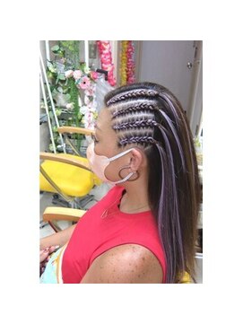 エクステ専門店ミキ 横浜店(MIKI) 大人カッコイイ♪コーンロウ片サイドパープル紫エクステ人気☆