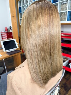 チームボス(Team BOSS) 艶髪スタイル!!  Free Style リペアカラー