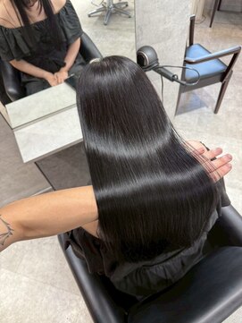 ラナ 新宿(lana) ロング/艶カラー/ウルトワトリートメント/【lana hair新宿】