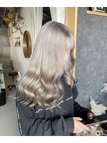 髪屋 紬&nbsp;ケアブリーチ/ダブルカラー/ブリーチ/グレージュ