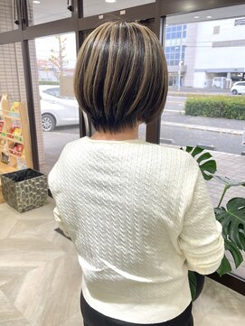 ショート×アンブレラカラー