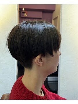 ツーブロックハンサムショート