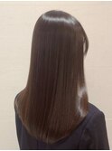 レイヤーカットミルクティーベージュブリーチなしダブルカラー