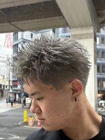 キングオブヘア バイ ノイズ 梅田茶屋町店(KING of hair by NOISM) スパイキーショートハイトーン刈り上げスタイル