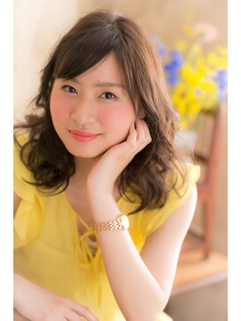 グラニュー(granew) 大人かわいいランダムカールセミディ