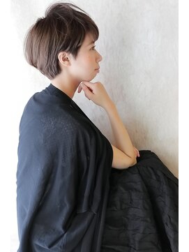 アクティフ(actif) ナチュラルマッシュショートボブ