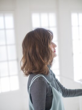 アトリエメルシー 代々木(atelier merci) ラフウェーブ/エアリーミディ/マロンベージュ