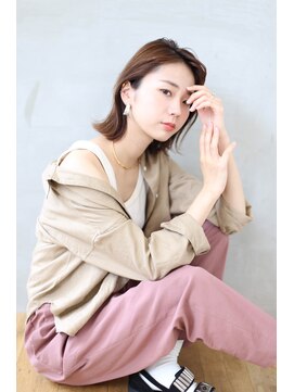 ソワ(soie) 小顔切りっぱなし外ハネボブ☆