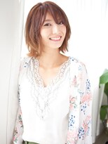 クレール 塚口店(CREER)&nbsp;ミルクティーアッシュカラー_おとなかわいいショートボブ