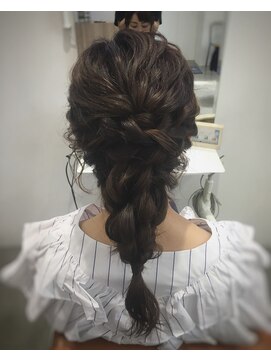 ヘアアンドケア エジェリラボ(hair&care egerie lab) 編み下ろし×フィッシュボーン