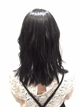 ヘアーアンドスパ フェリーチェ ミチ 野田屋町店(HAIR&SPA felice MICHI) ツヤ感セミディ