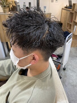 エルオム(EL.HOMME) 短髪×ツイストスパイラルパーマ