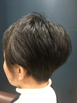 ヘアサロンアンドヘアメイクディー(hair salon hair make D) 仙台D  ショートボブ×ソフトツーブロック白髪活かすミセスstyle