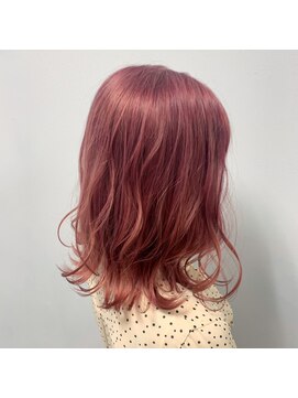 アルドーレ(Ardore) 派手すぎないハイトーン必見！くすみを入れて柔らかいハイトーン