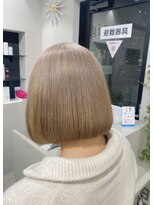 ユウル 横浜(juhl.)&nbsp;ブリーチ/ニュアンスカラー/パールベージュ/アースカラー/ボブ