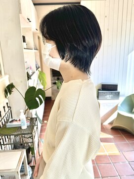 ハノン(Hanon) ウルフ風ショート/ショートカット/簡単スタイリング