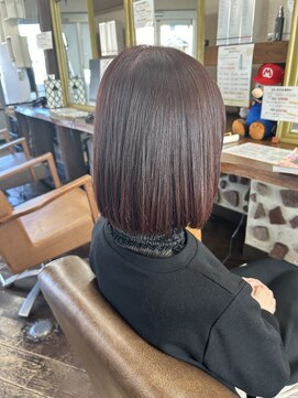 アート(art) 重め切りっぱなしボブ